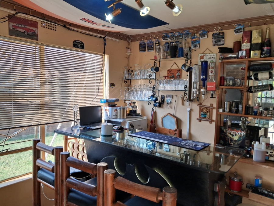 4 Bedroom Property for Sale in Riebeeckstad Free State